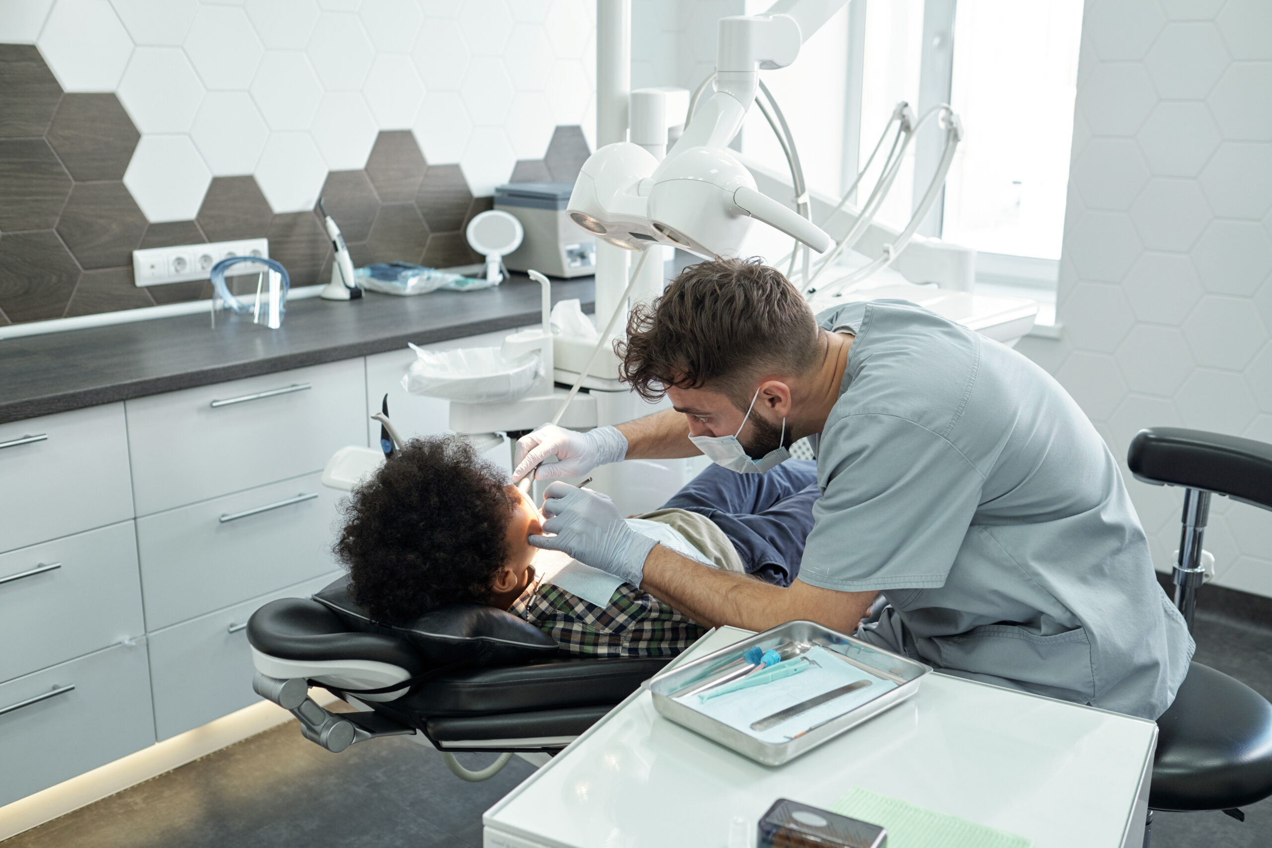 Dentista Sin Costo: ¡Sonrisas Radiantes al Alcance de Todos!